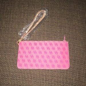 Dooney & Bourke Wristlet